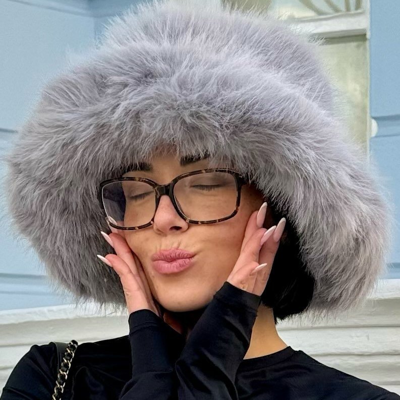 Agatheauproux Статистика Agathe Auproux (agatheauproux) Instagram* — JagaJam