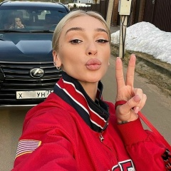 Настя Ивлеева